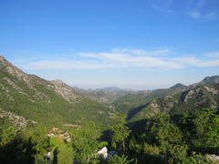 Vista panorámica del valle del río Rijeka Crnojevica