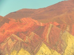 Hornocal, cerro de los 14 colores