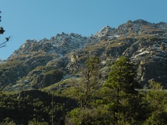 Vista de las montañas desde el Refugio El Retamal