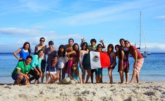 Mexicanos en la Playa de Rodas, Islas Cíes, Galicia
