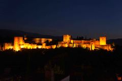La Alhambra vista de noche desde el Sacromonte, Granada
