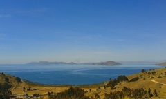 Vista panorámica del Lago Titicaca