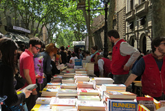 Stand de libros en la Rambla de Barcelona