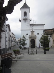 Plaza de la iglesia de Viznar