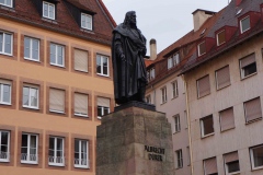 Estatua de Alberto Durero en Núremberg
