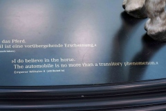 Insignia al caballo, Museo Mercedes-Benz, Stuttgart