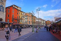 Piazza Brà, Verona