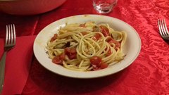 Spaghetti con vongole, Nápoles