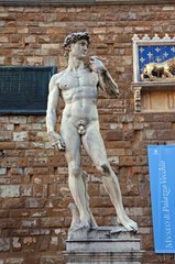 Estatua de David frente al Palacio Vecchio, Florencia