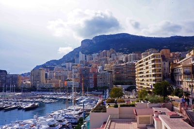 Malecón del puerto de Mónaco