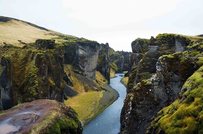 Cañón Fjaðrárgljúfur, Islandia