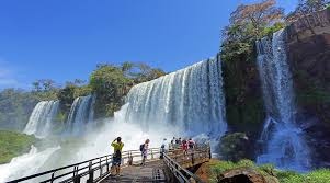 Cataratas del Iguazú.jpg